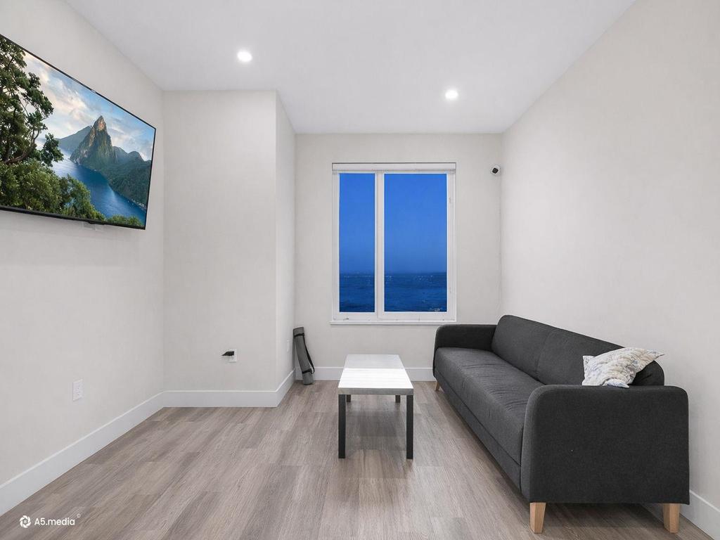 Listing Image for R3095849