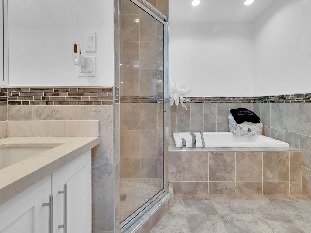 Listing Image for R3095887