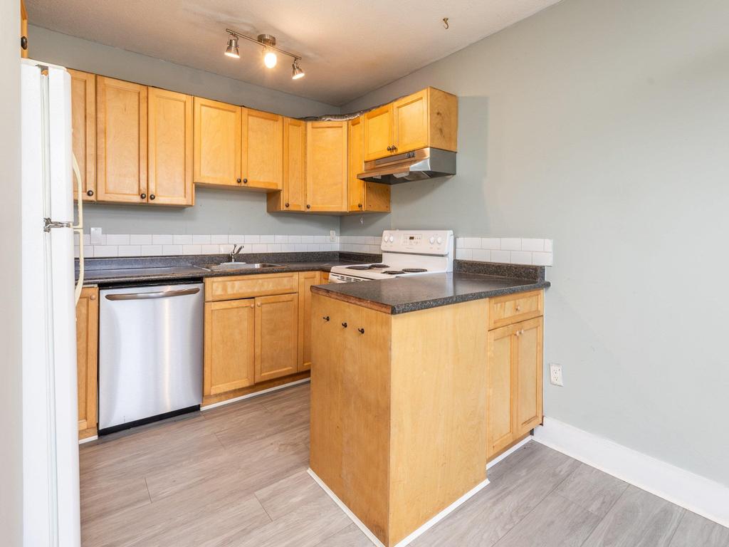 Listing Image for R3095895