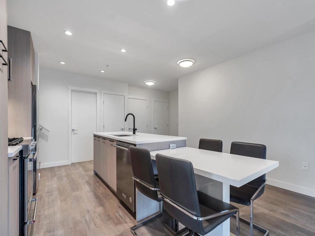 Listing Image for R3095951