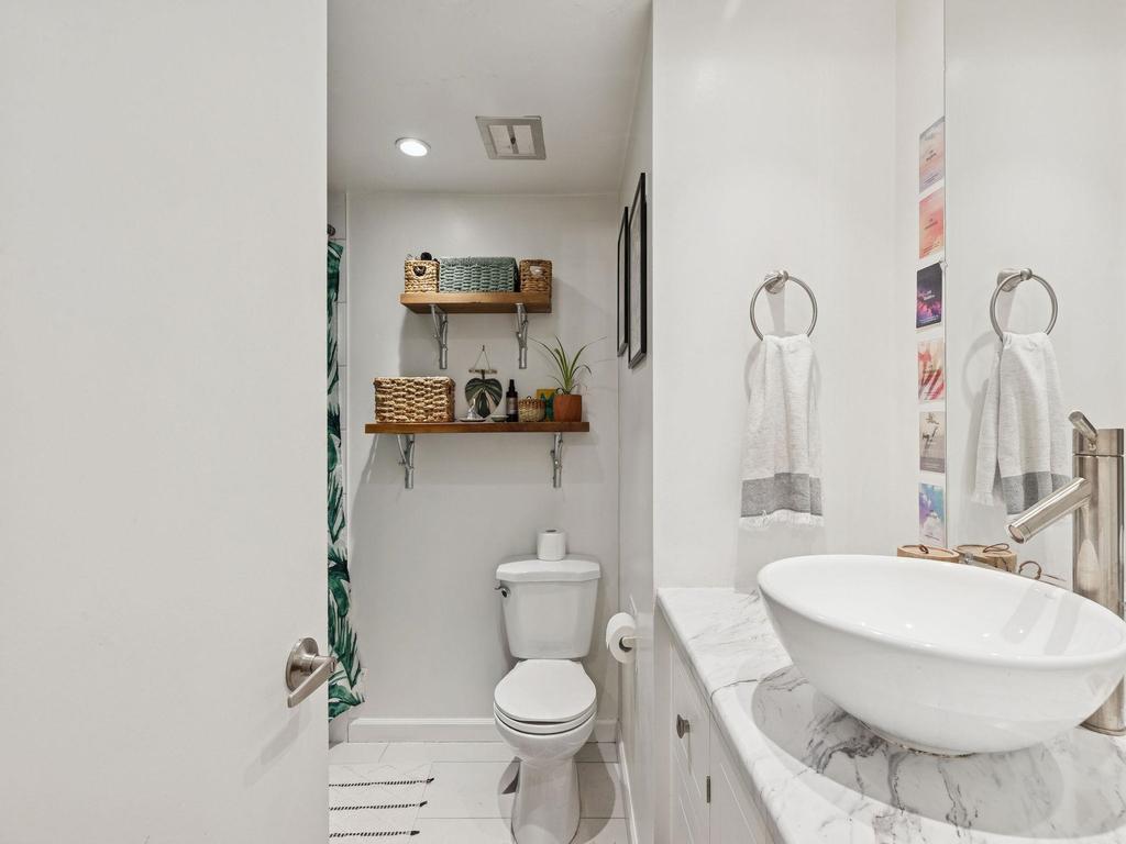 Listing Image for R3096001