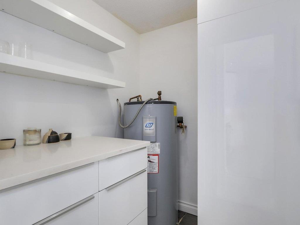 Listing Image for R3096019