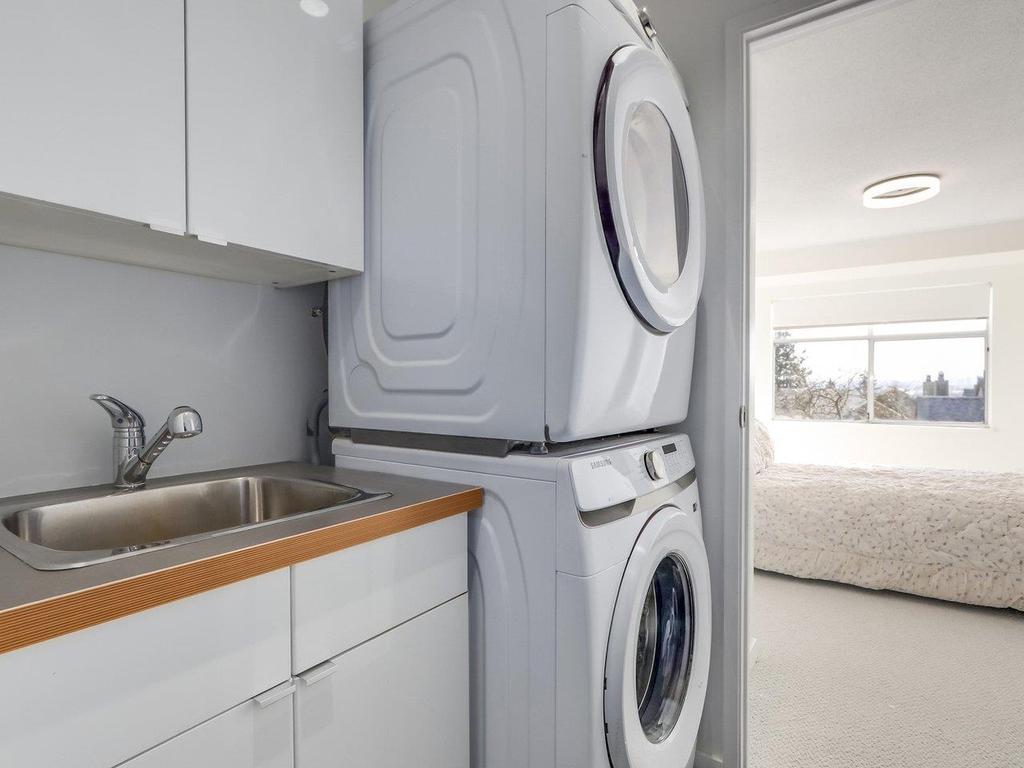 Listing Image for R3096019