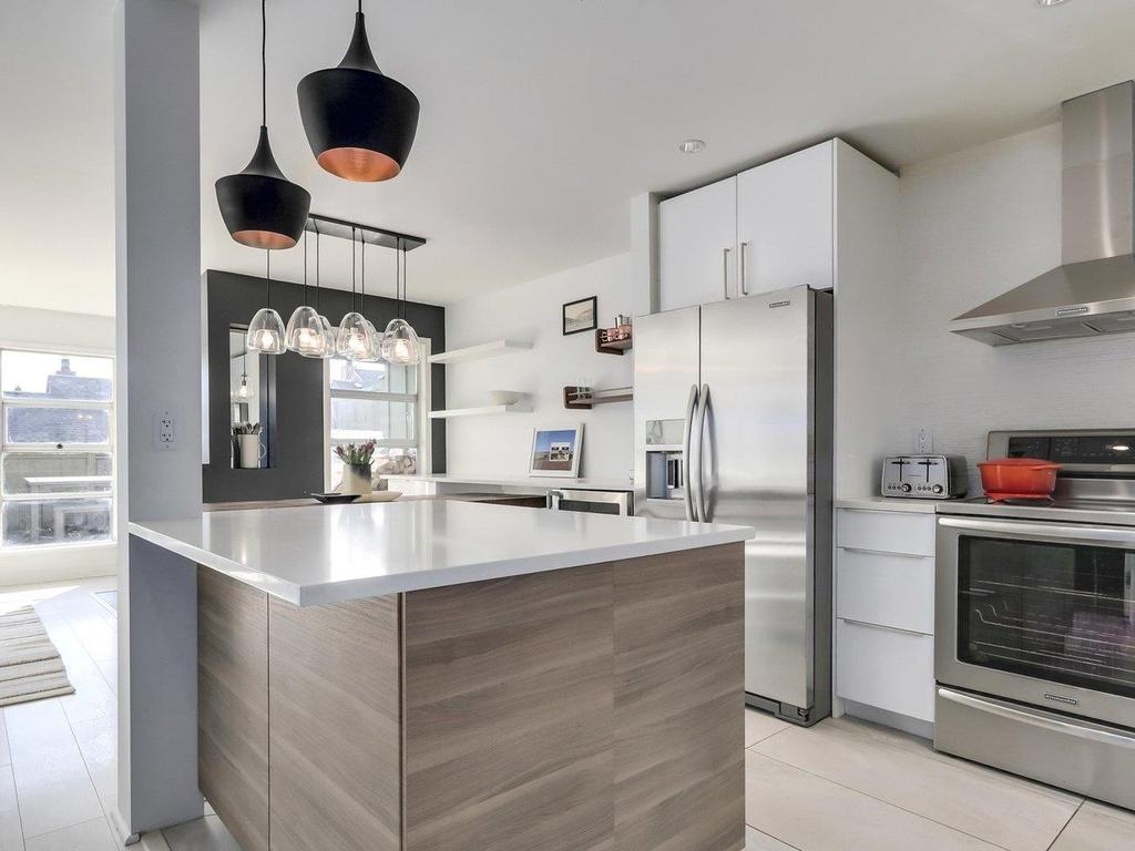 Listing Image for R3096019