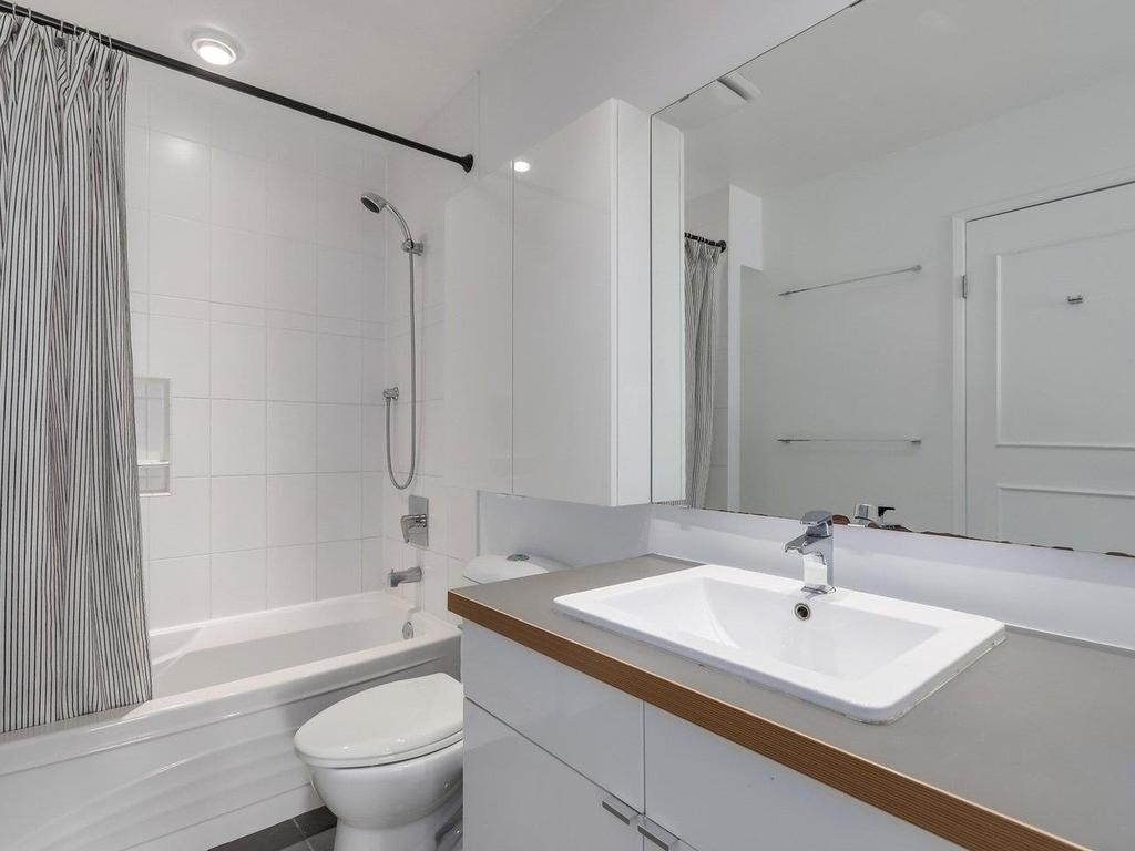 Listing Image for R3096019