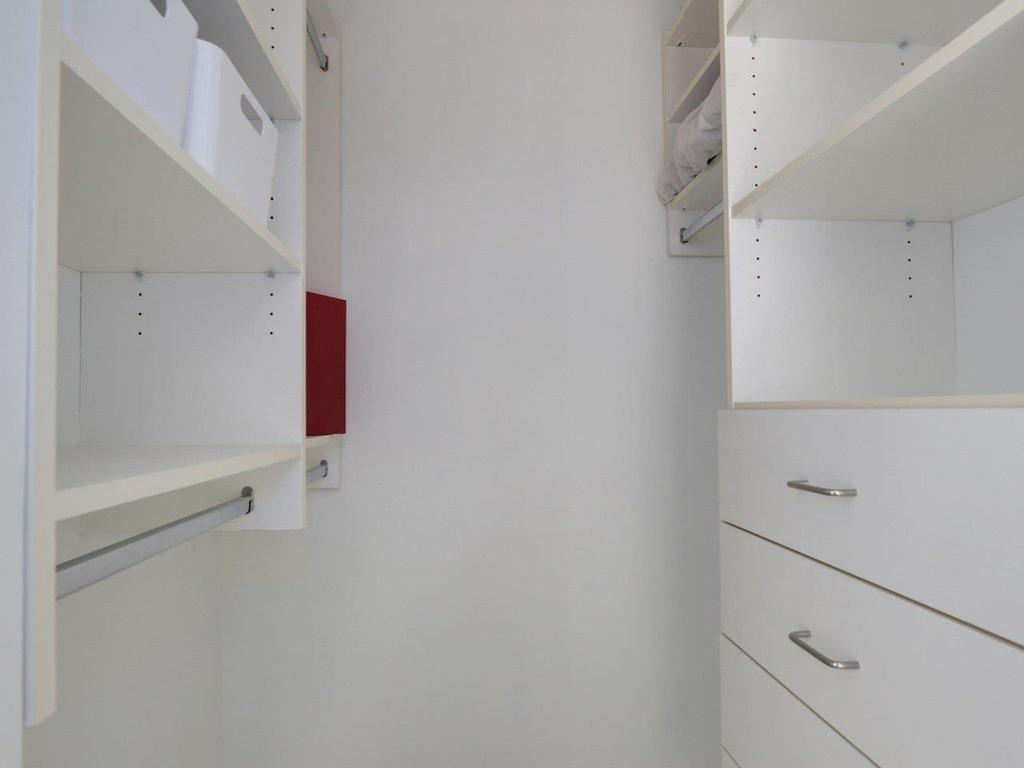 Listing Image for R3096019