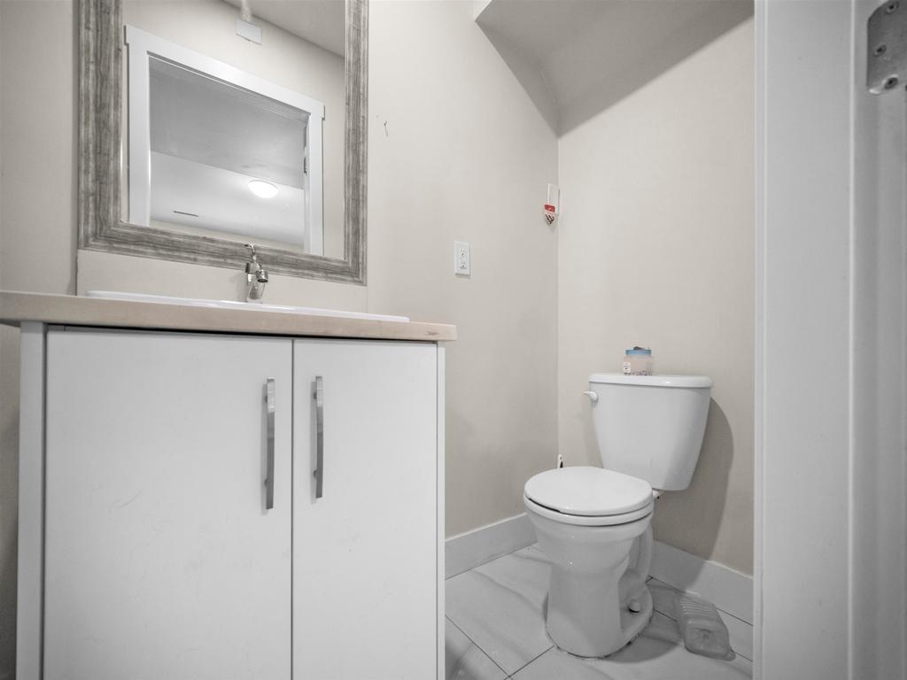 Listing Image for R3096020