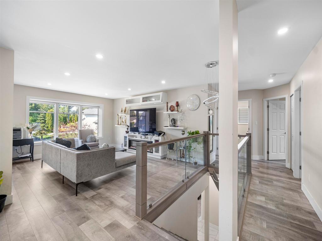 Listing Image for R3096020