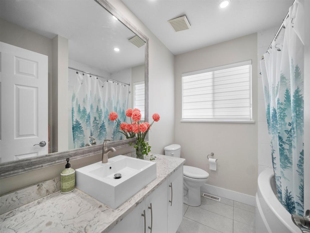 Listing Image for R3096020