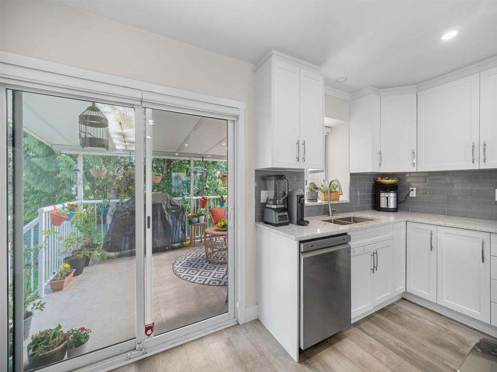 Listing Image for R3096020