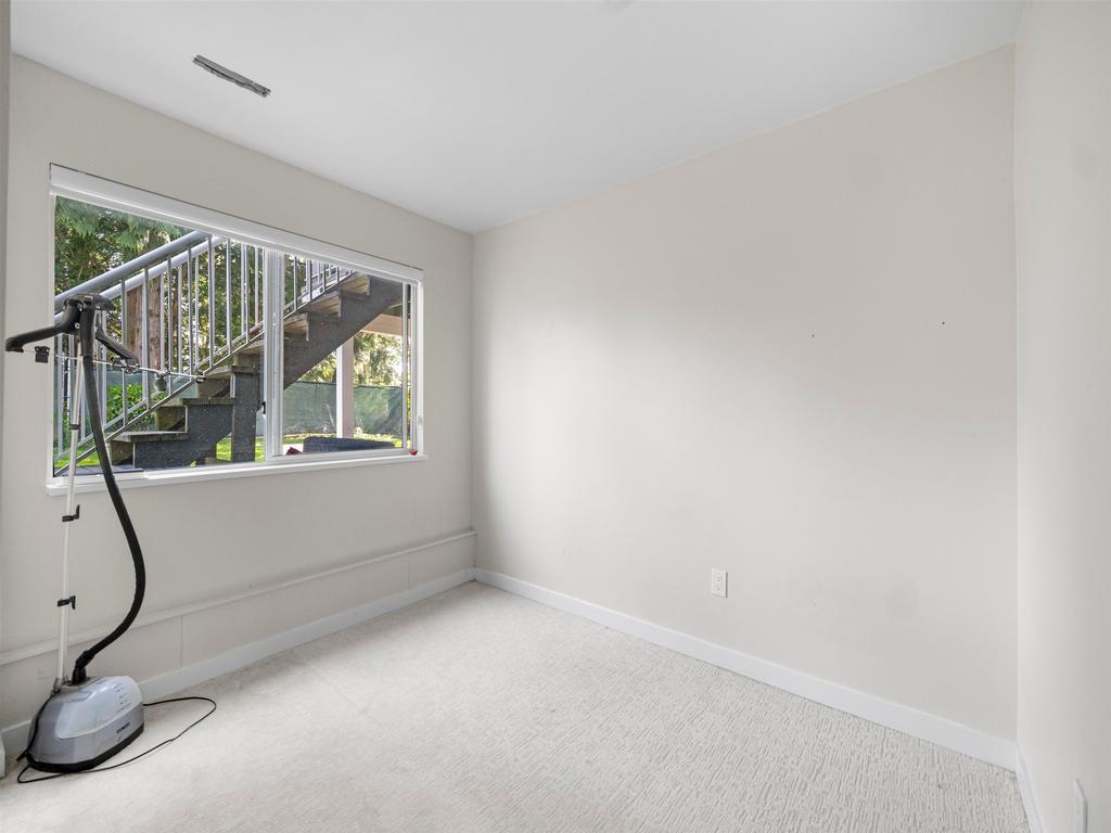 Listing Image for R3096020