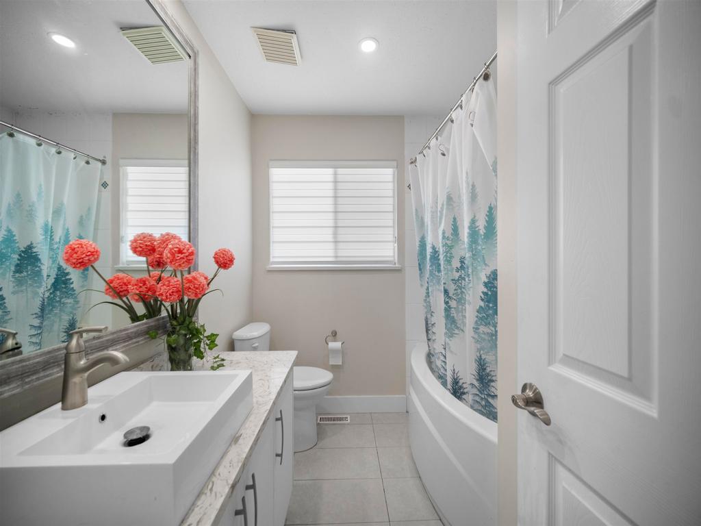 Listing Image for R3096020