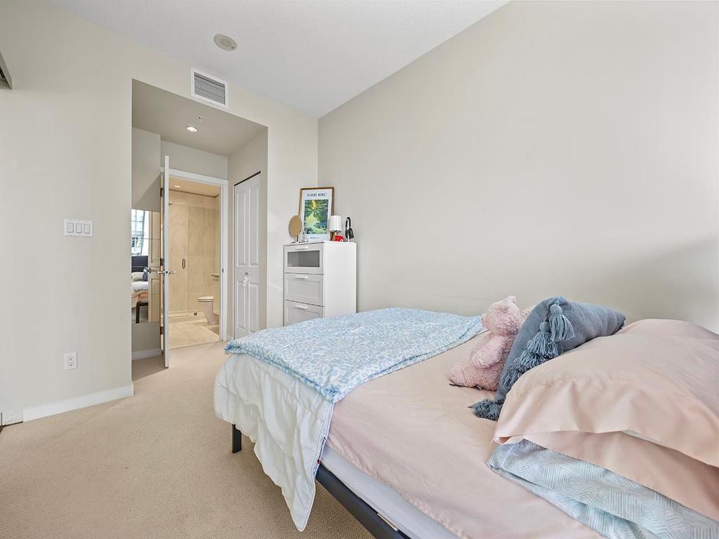 Listing Image for R3096030