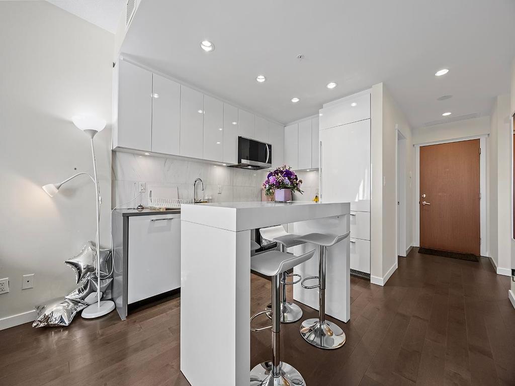 Listing Image for R3096030