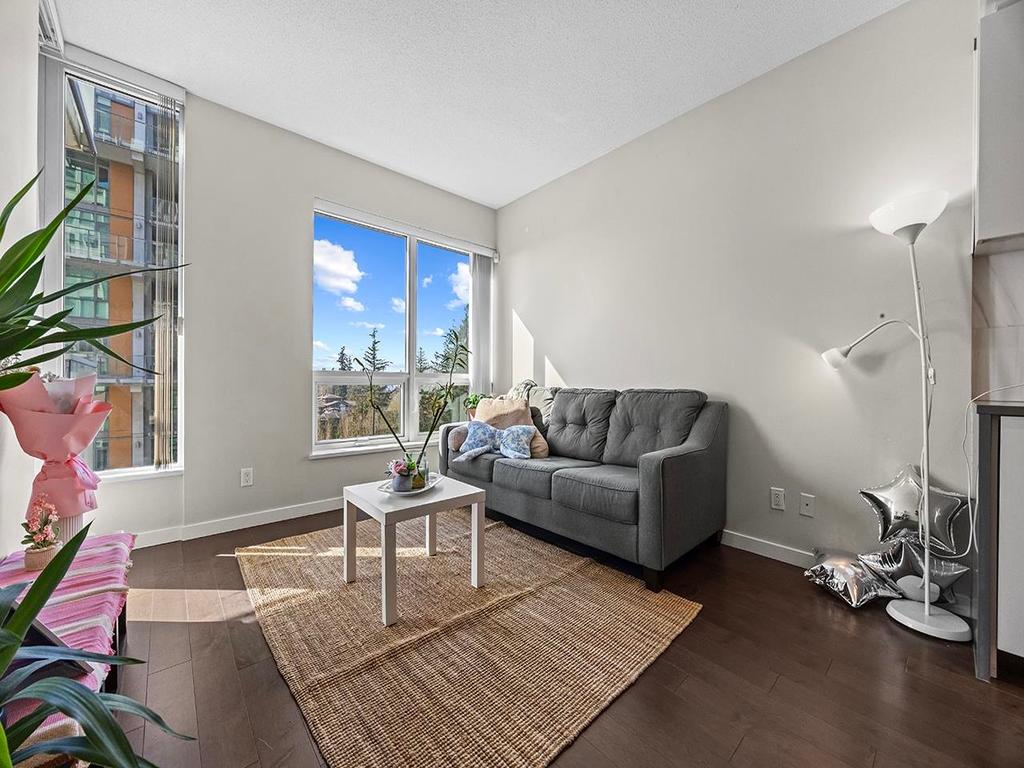 Listing Image for R3096030