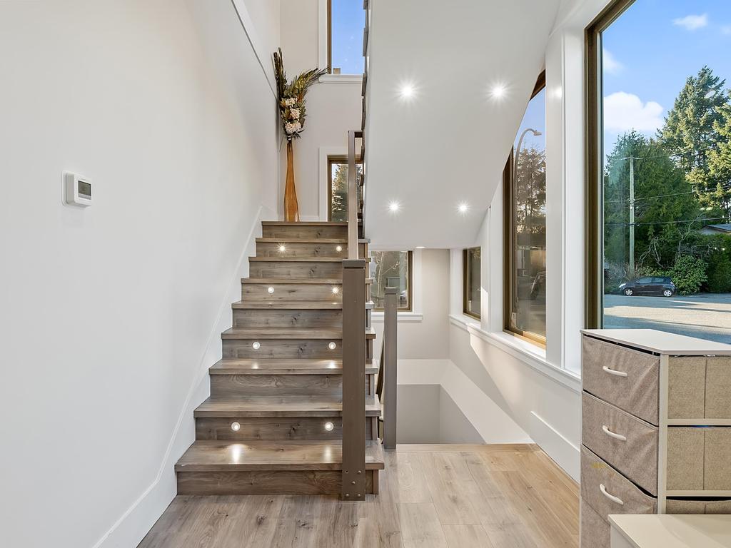 Listing Image for R3096031