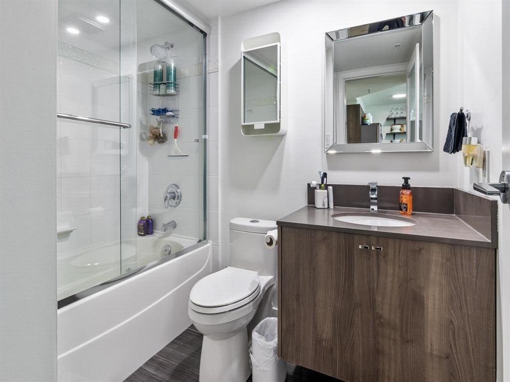 Listing Image for R3096036