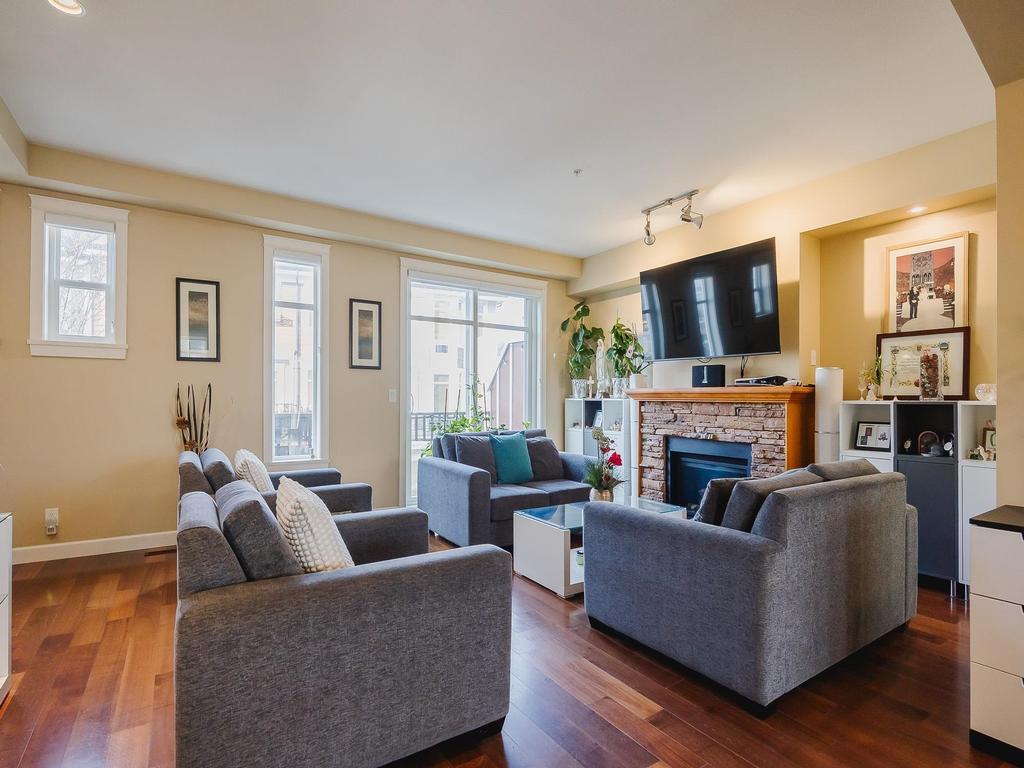 Listing Image for R3096064