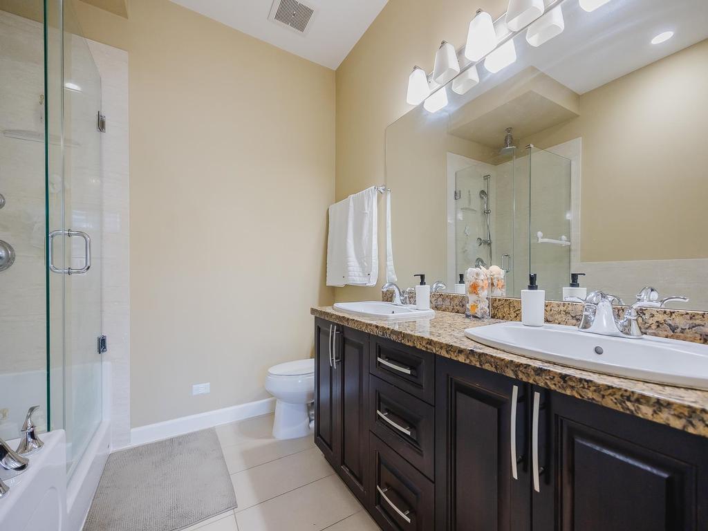 Listing Image for R3096064