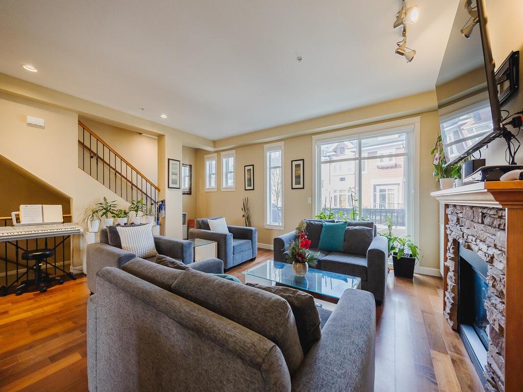 Listing Image for R3096064