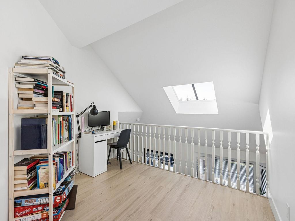 Listing Image for R3096065