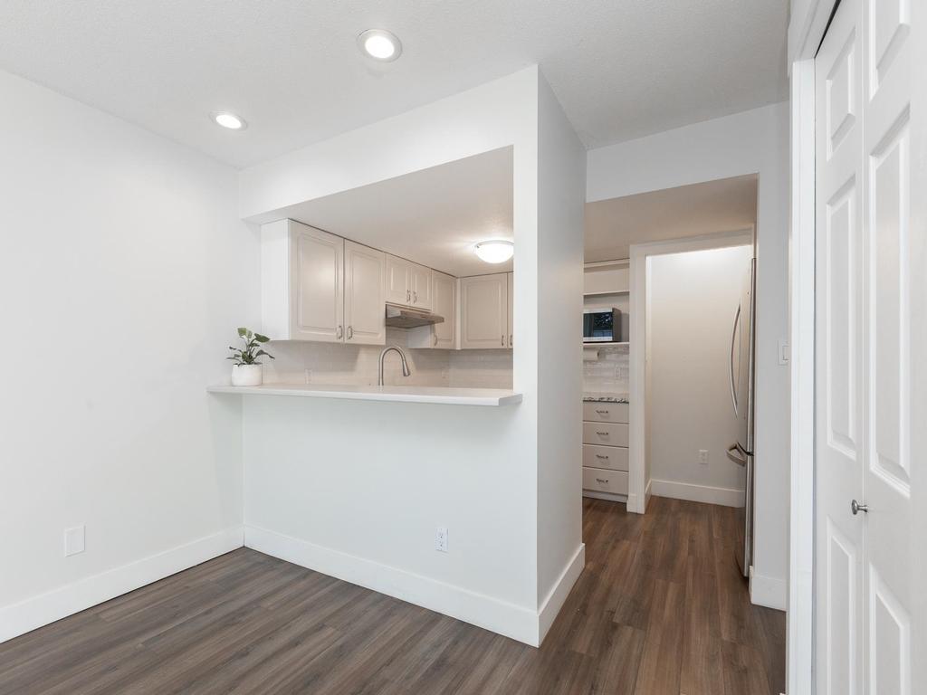 Listing Image for R3096066