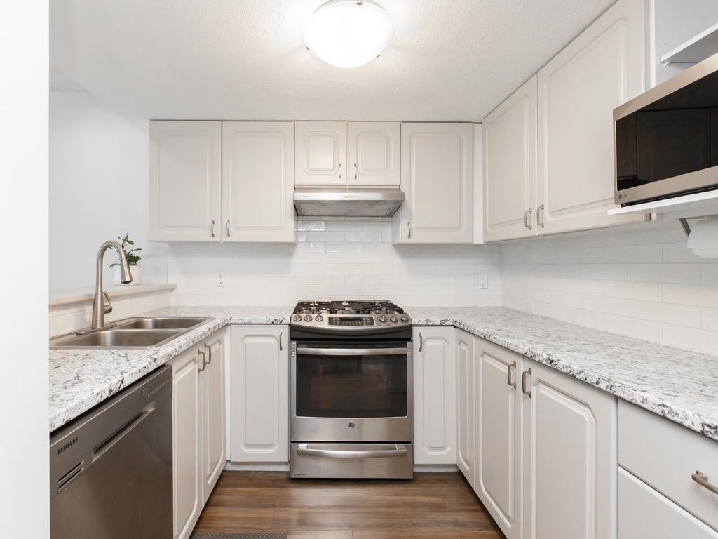 Listing Image for R3096066