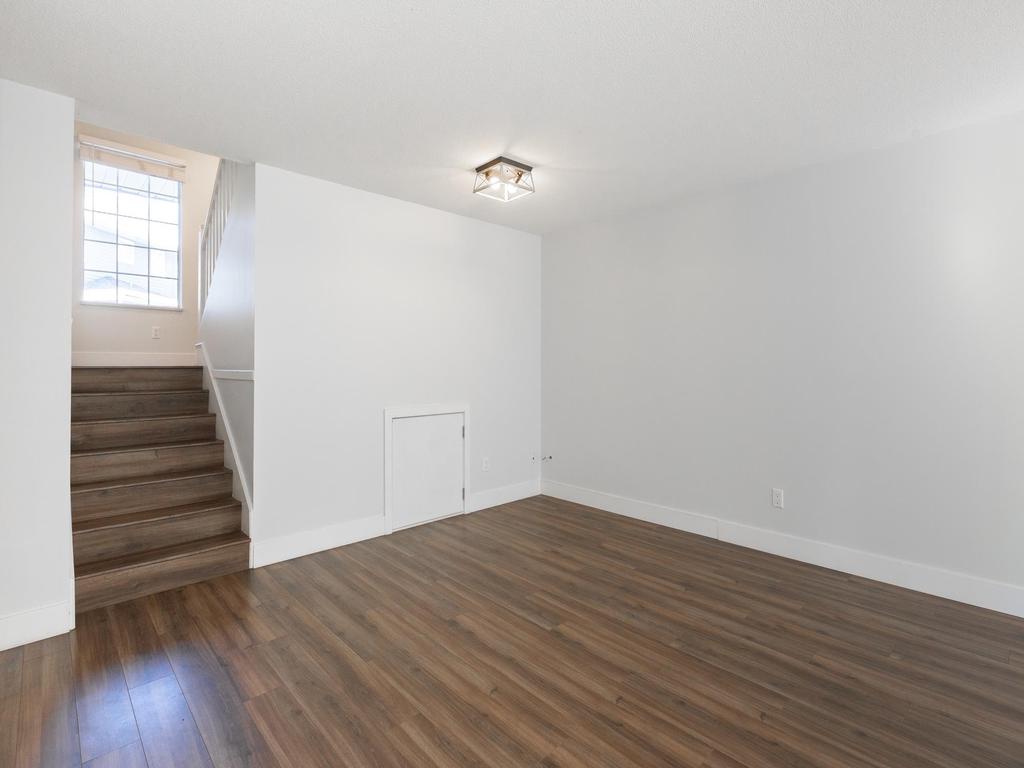 Listing Image for R3096066