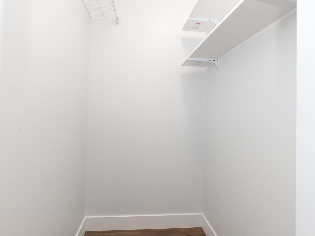 Listing Image for R3096066