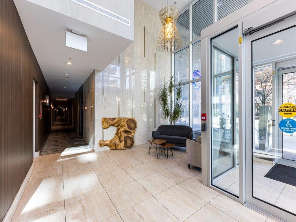 Listing Image for R3096068