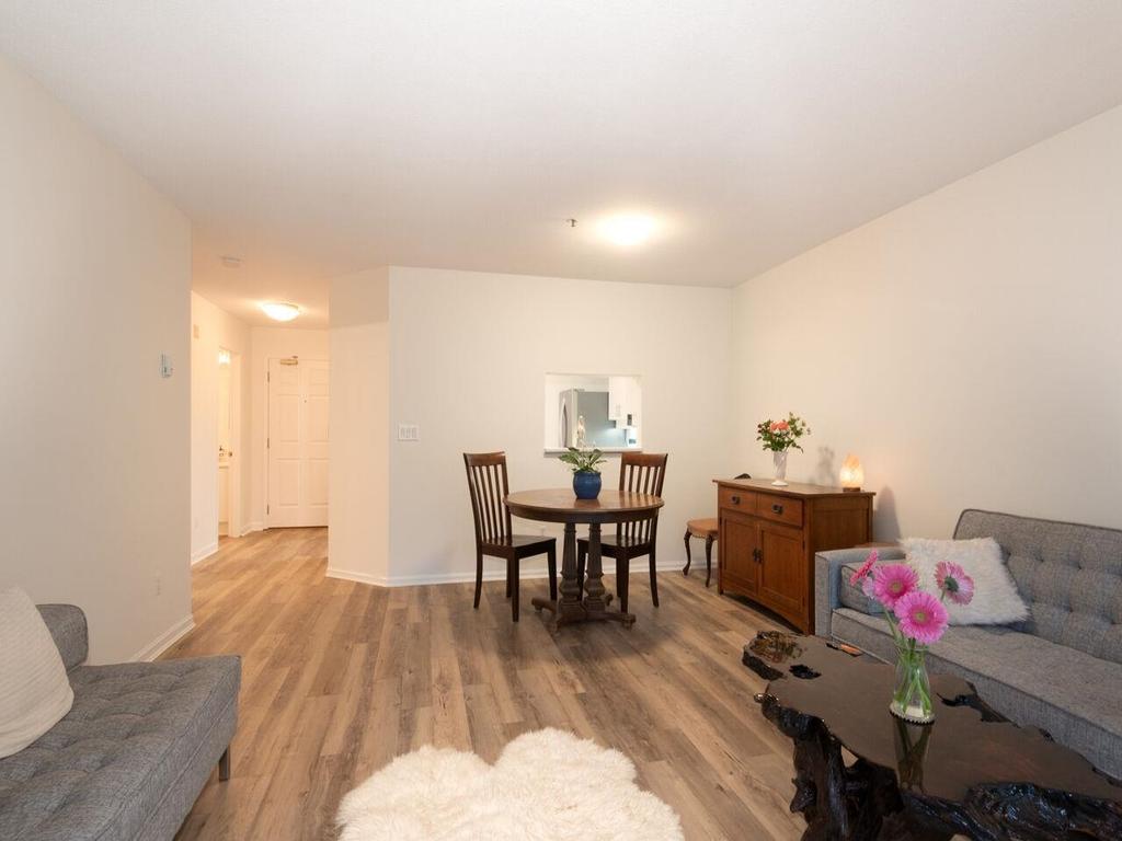 Listing Image for R3096071