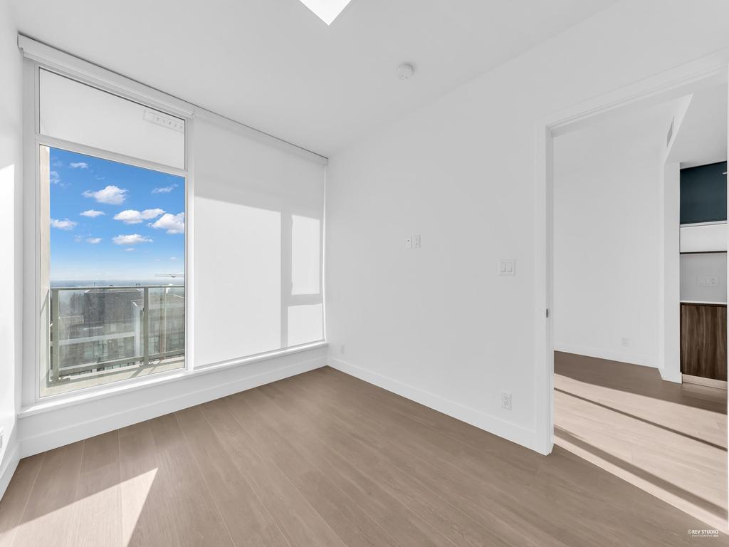 Listing Image for R3096076