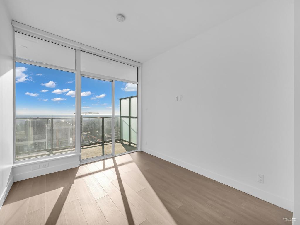 Listing Image for R3096076