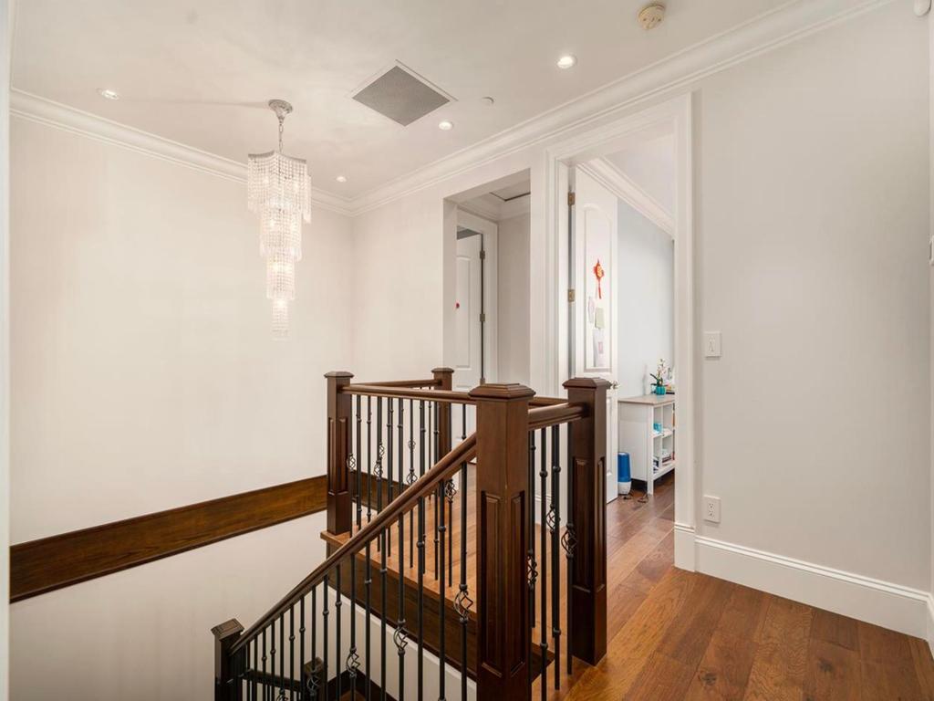 Listing Image for R3096081