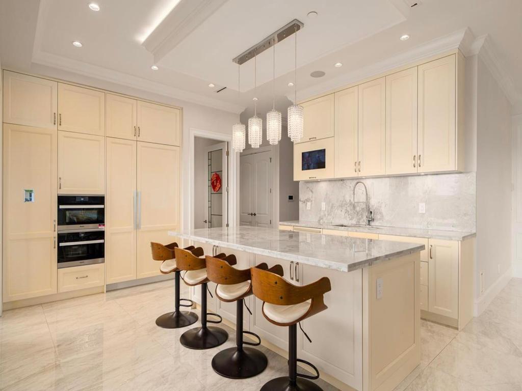 Listing Image for R3096081