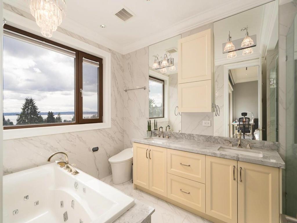 Listing Image for R3096081