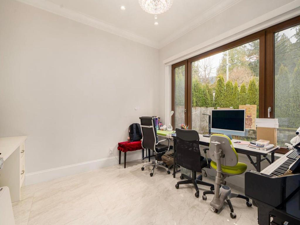 Listing Image for R3096081