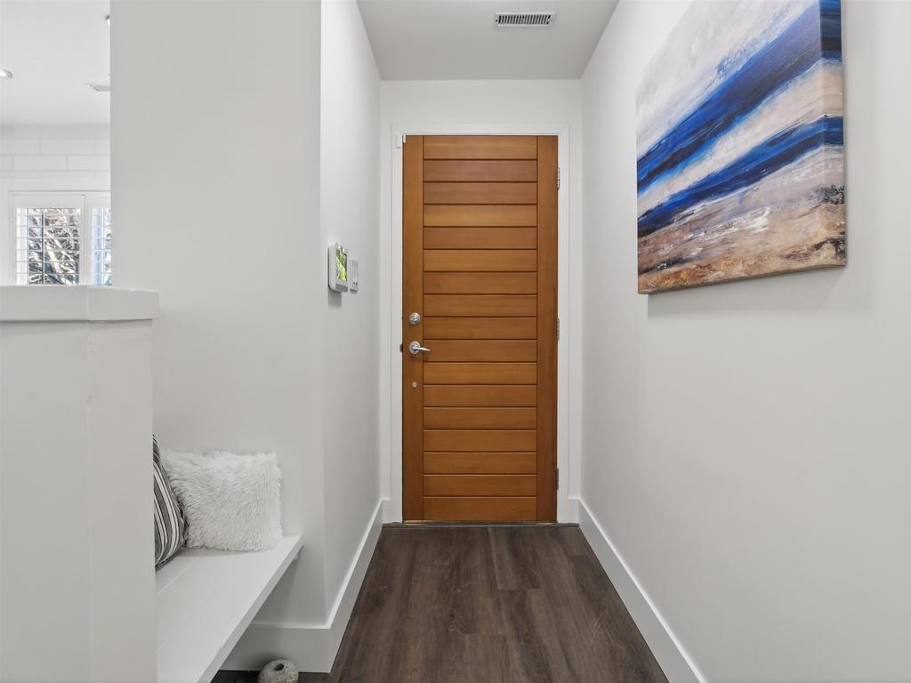 Listing Image for R3096098