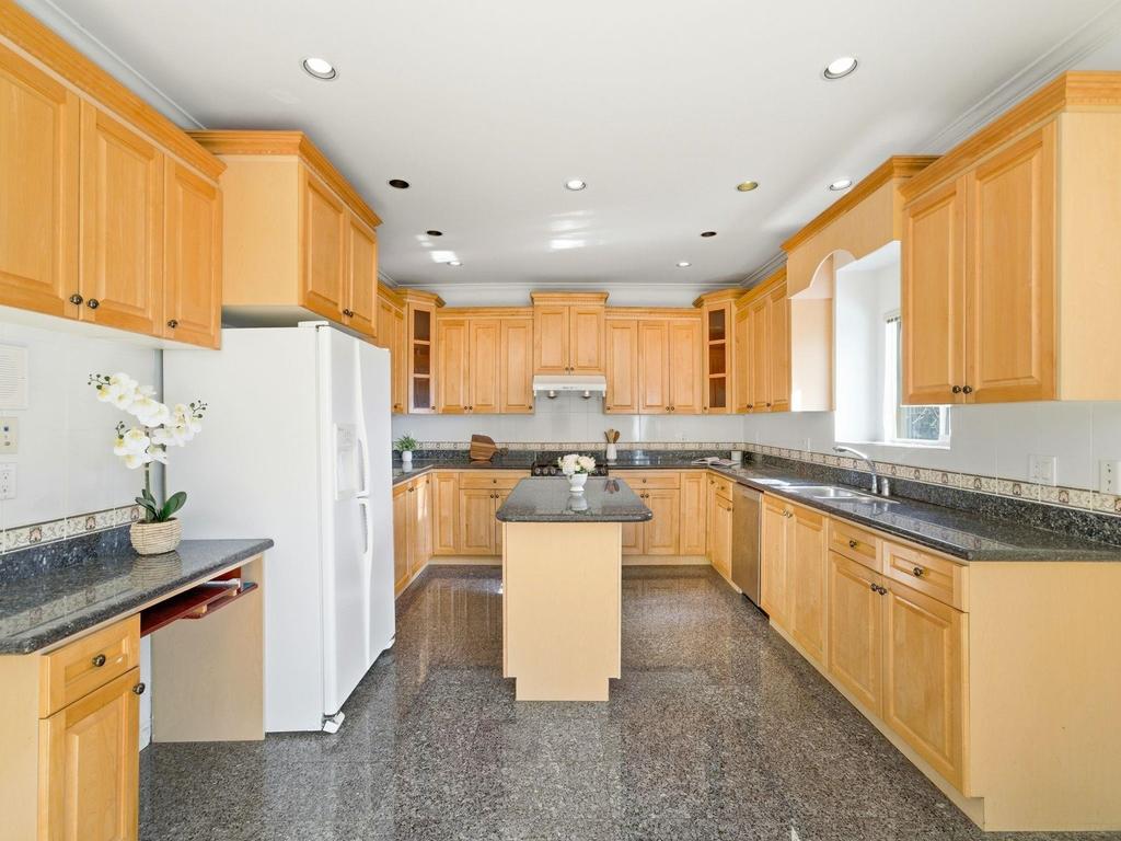 Listing Image for R3096105