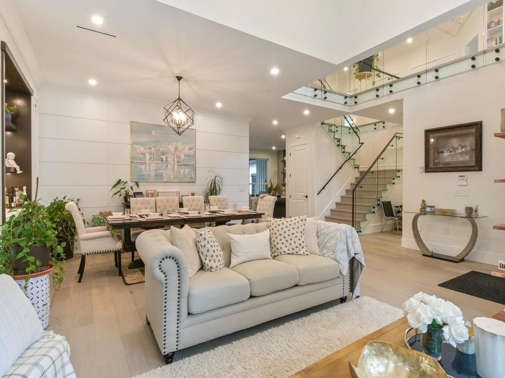 Listing Image for R3096129