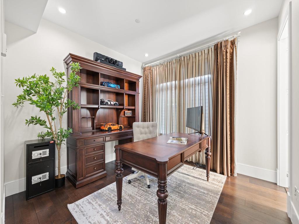 Listing Image for R3096179