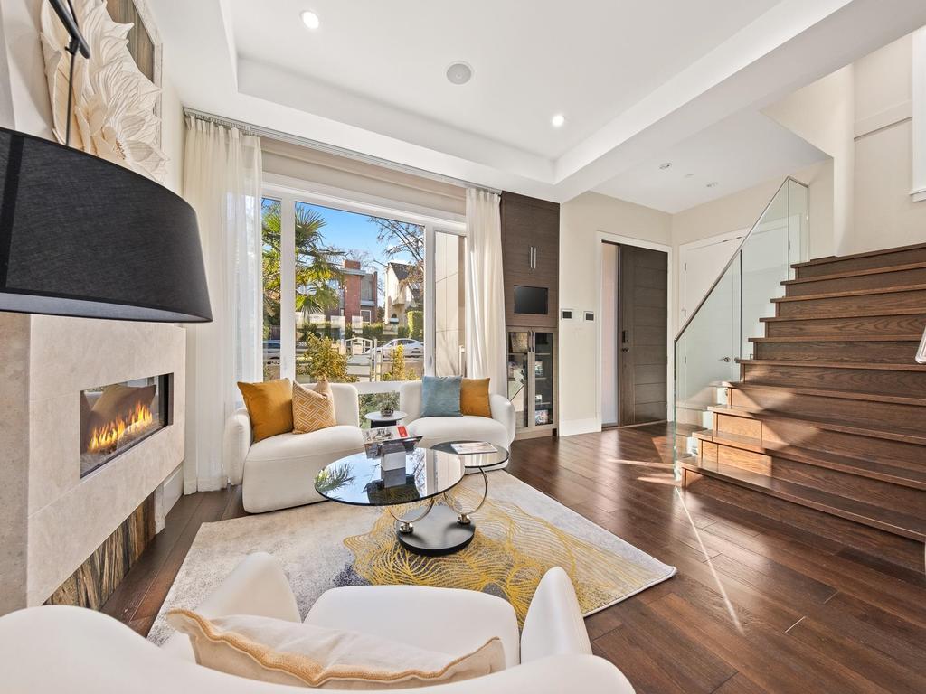 Listing Image for R3096179