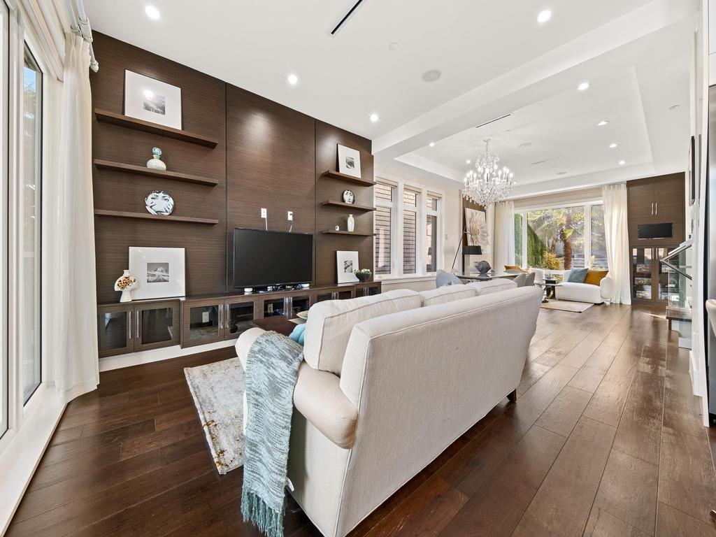 Listing Image for R3096179