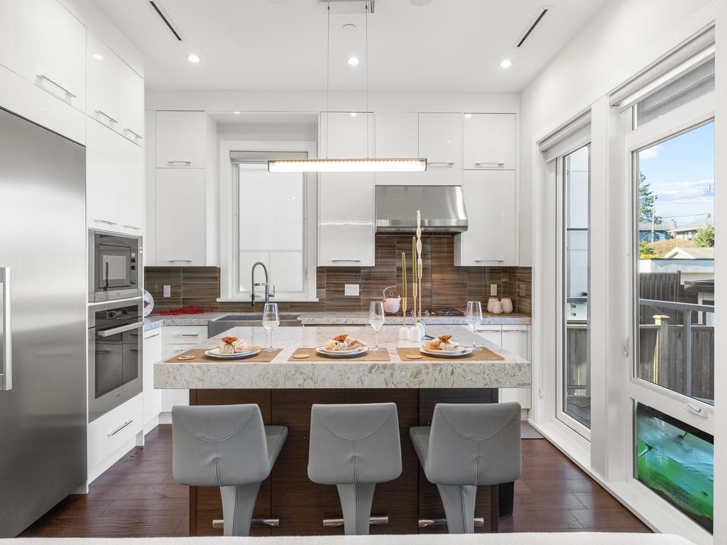 Listing Image for R3096179