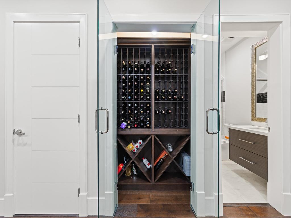 Listing Image for R3096179