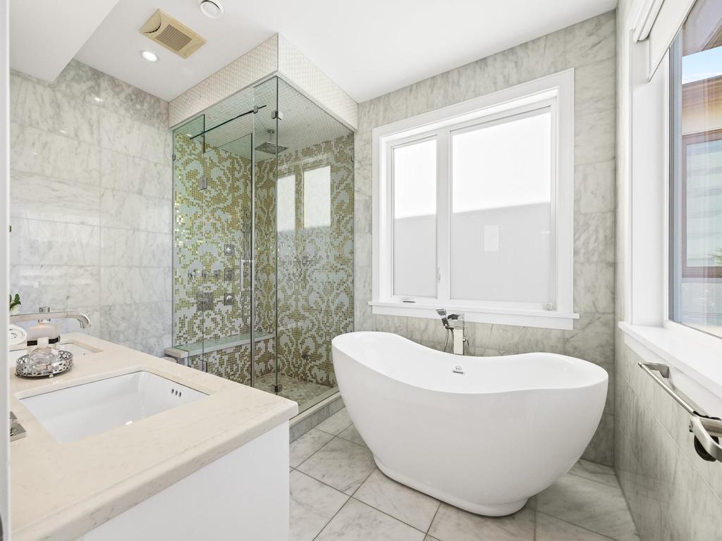 Listing Image for R3096179