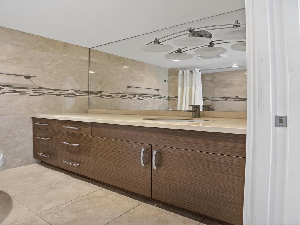 Listing Image for R3096212