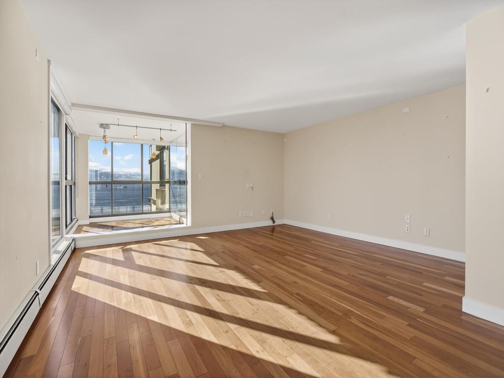 Listing Image for R3096212