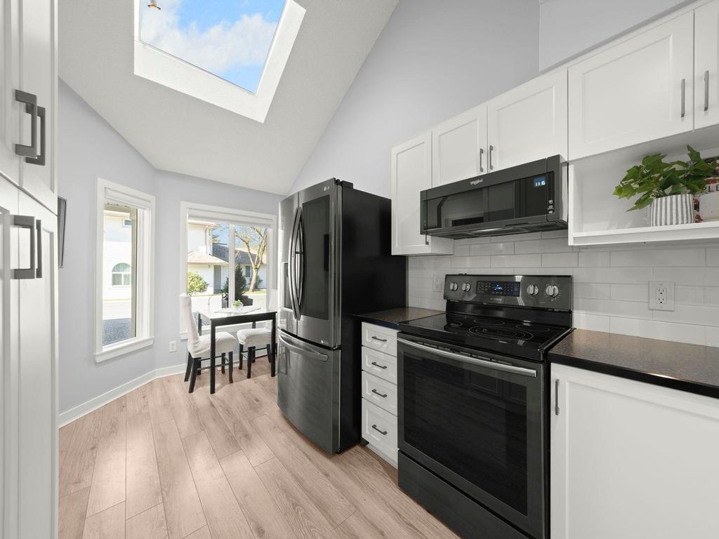 Listing Image for R3096215