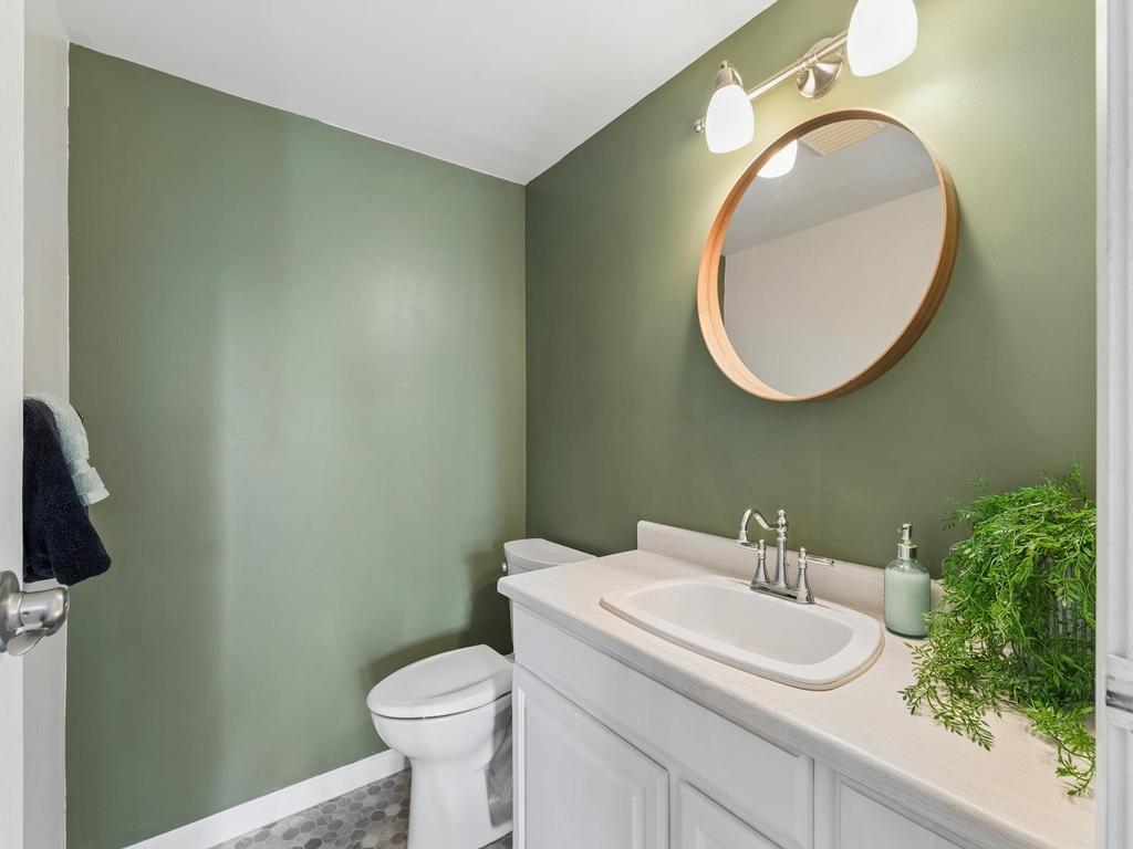 Listing Image for R3096216